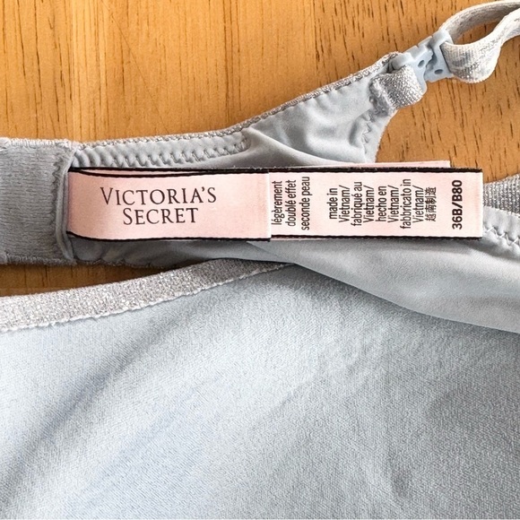 Victoria’s Secret T-Shirt Wireless Bra - Picture 10 of 11